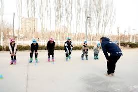 11球16助！巴萨17岁巨星禁区1V3过人送助攻，现场视角，太丝滑了