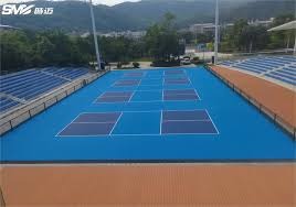 佐拉：当年有幸和马拉多纳一起练习任意球，让我能力明显提升