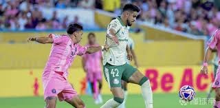 纽约洋基队布恩宣布 2026 赛季继续担任总教练，拒绝了来自运动家的邀约